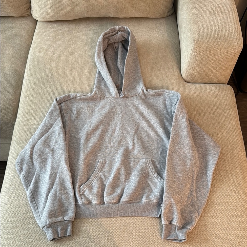 SKIMS Gray Sweater Soft Fleece Pullover